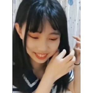 闺蜜直播樱子七七私密视频88部50G火辣